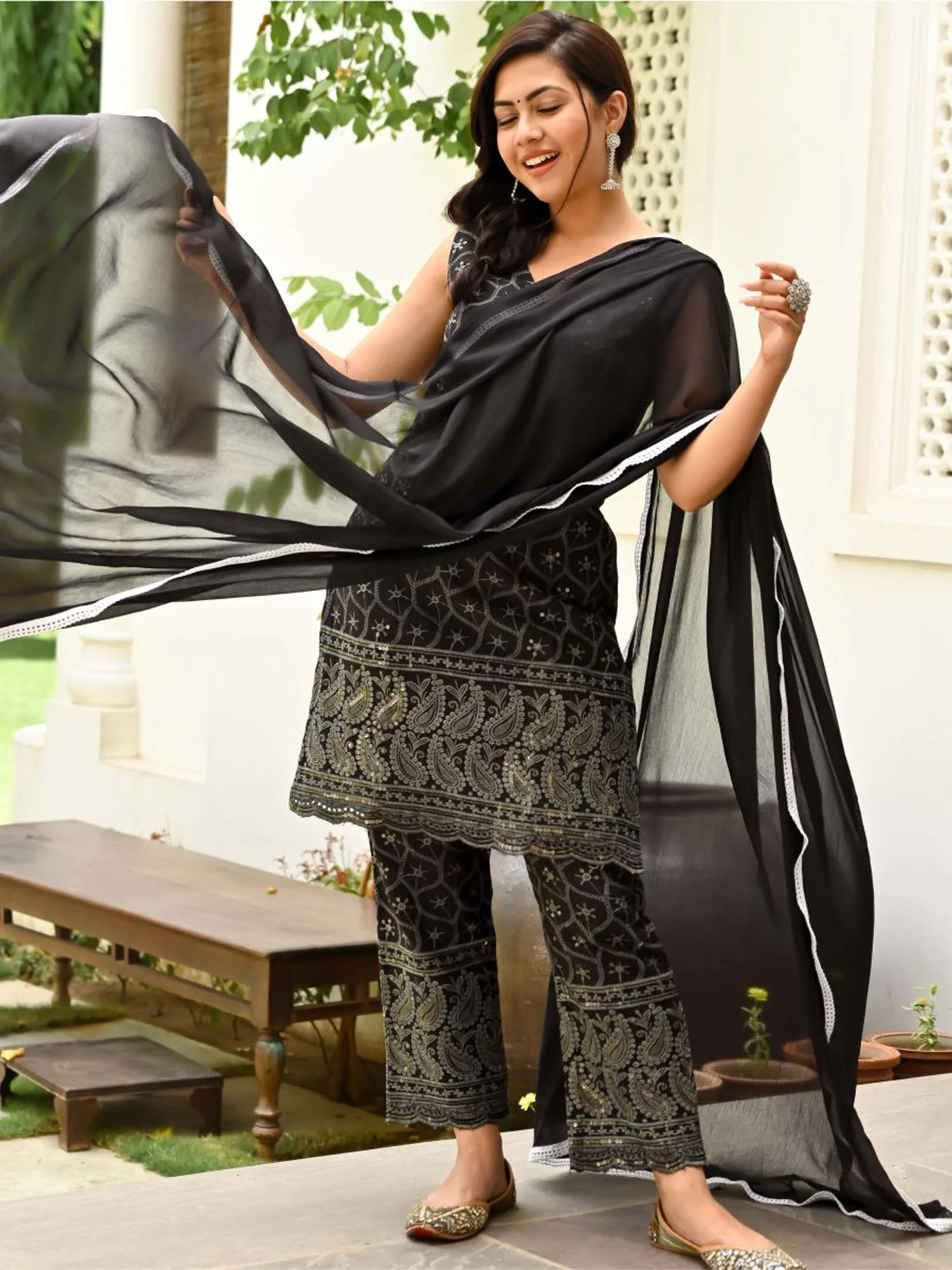 Black Embroidered Kurta Pant Set - Image 6