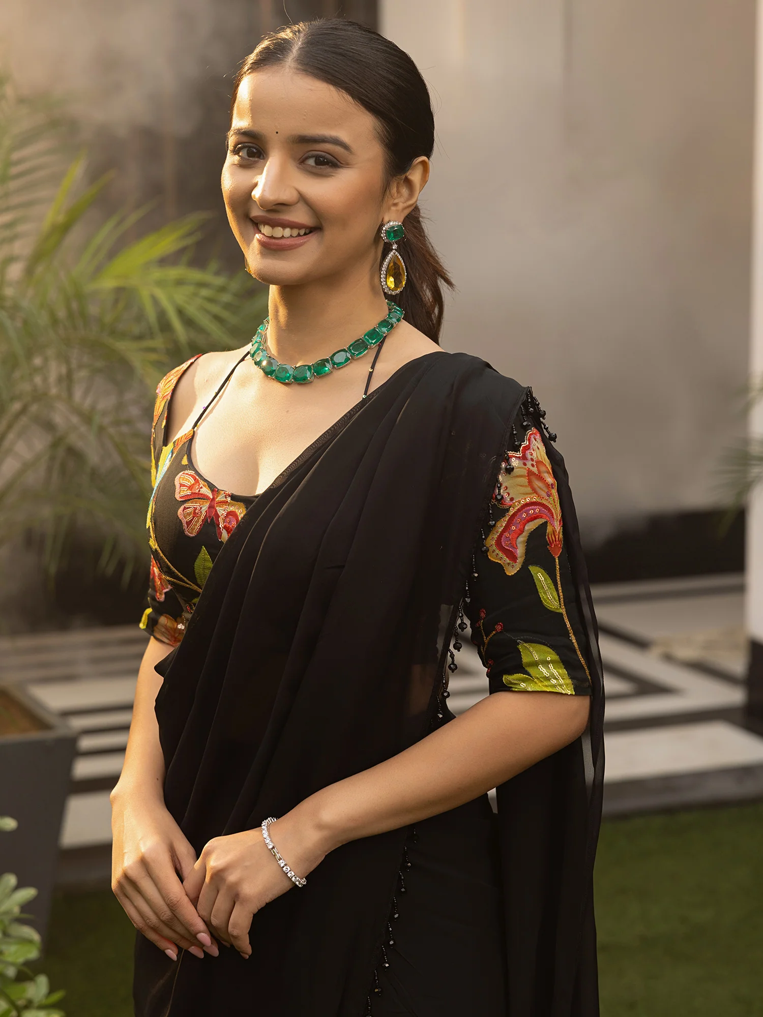 Drama Black Saree - Image 10